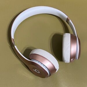 Pink Beats Solo Headphones